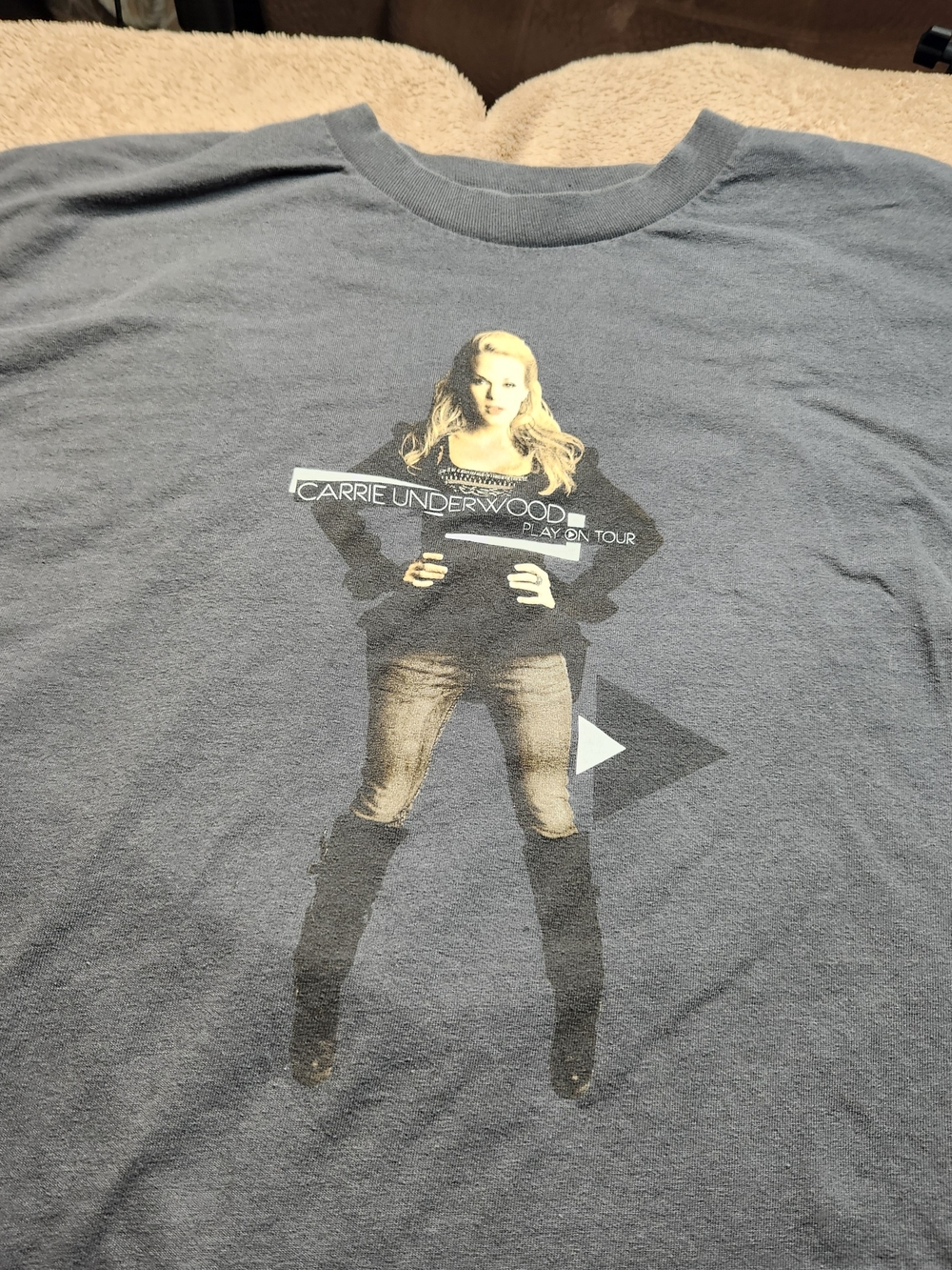 Alstyle Gray Carrie Underwood Play On Tour Graphic Tee 2010 Size L